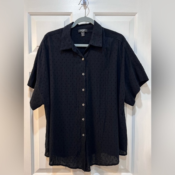 Lord & Taylor Lightweight Textured Button Front Blouse Sz 1X Retro Dot Grunge - Picture 1 of 9